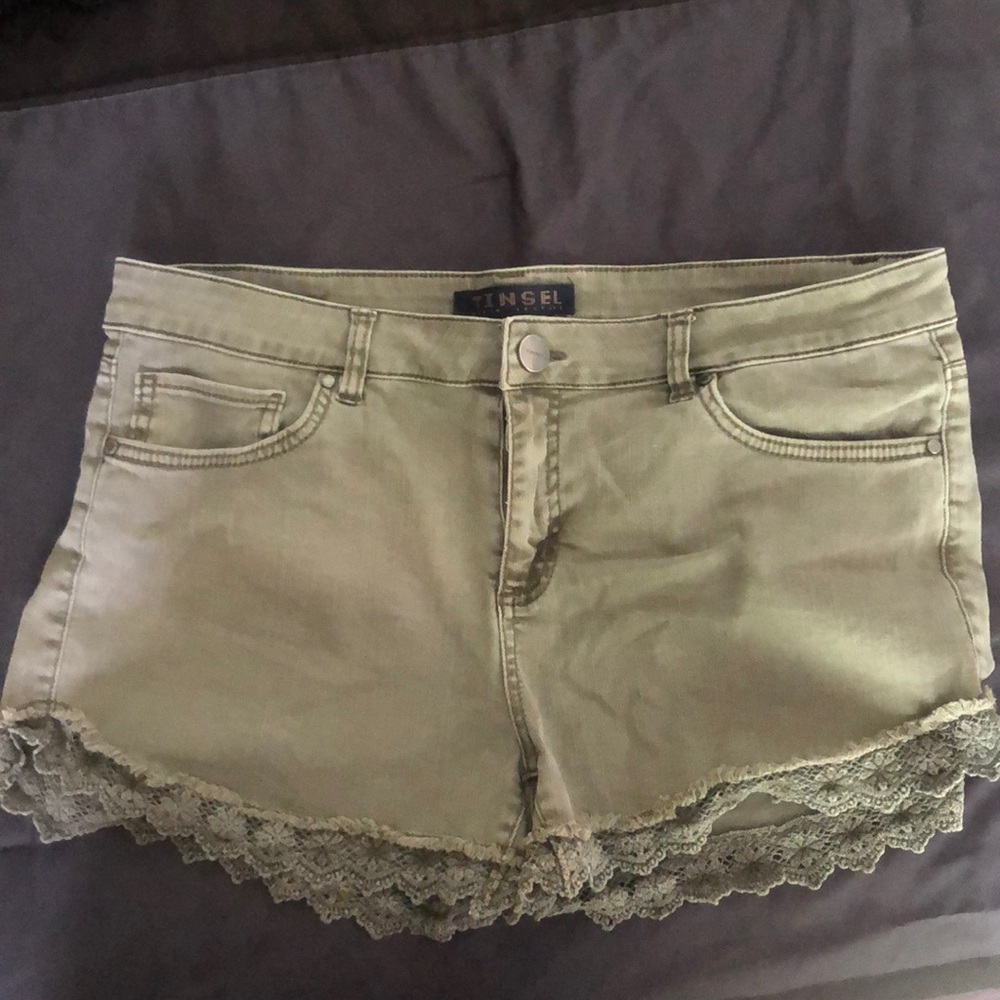 TINSEL - NWOT Denim Shorts (31)